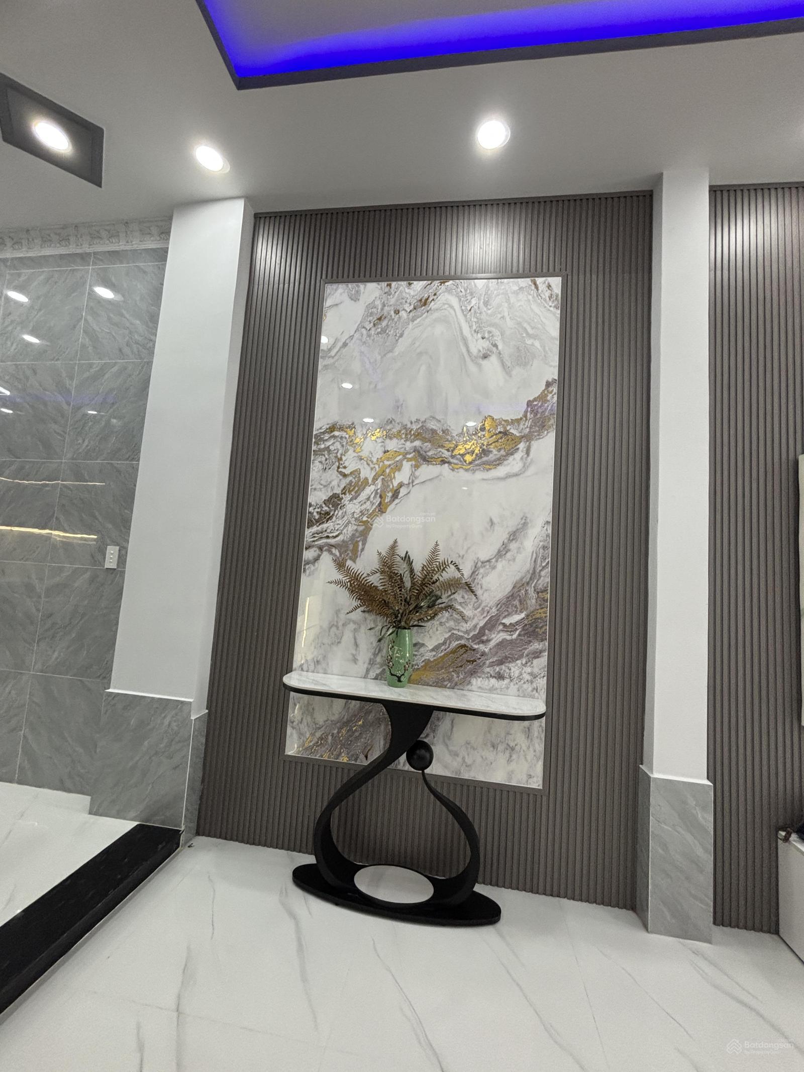 Bán Nhà Riêng 4PN, 5WC tại Huỳnh Tấn Phát, Bình Thuận, Q7, 6,9 tỷ, 104m2. Sổ hồng riêng hoàn công