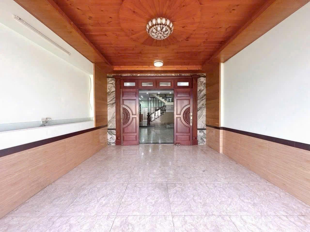 Bán mặt tiền Trần Thị Cờ . DT 5x25m nhà 3 lầu đường 20m. Vị trí kinh doanh buôn bán Bán mặt tiền Trần Thị Cờ . DT 5x25m nhà 3 lầu đường 20m. Vị trí kinh doanh buôn bán