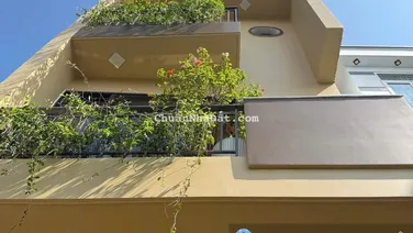 Toà Căn hộ 4,5 tầng 7 Phòng căn hộ lớn gần trường ĐH, văn phòng trung tâm thành phố ĐN