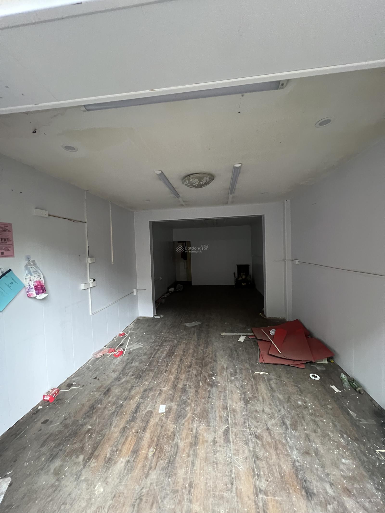 Cho thuê nhà mặt phố Dương Khuê, Diện tích 80m2 x 2 x 2 tầng, Mặt tiền 4m làm hàng ăn quá đẹp Cho thuê nhà mặt phố Dương Khuê, Diện tích 80m2 x 2 x 2 tầng, Mặt tiền 4m làm hàng ăn quá đẹp