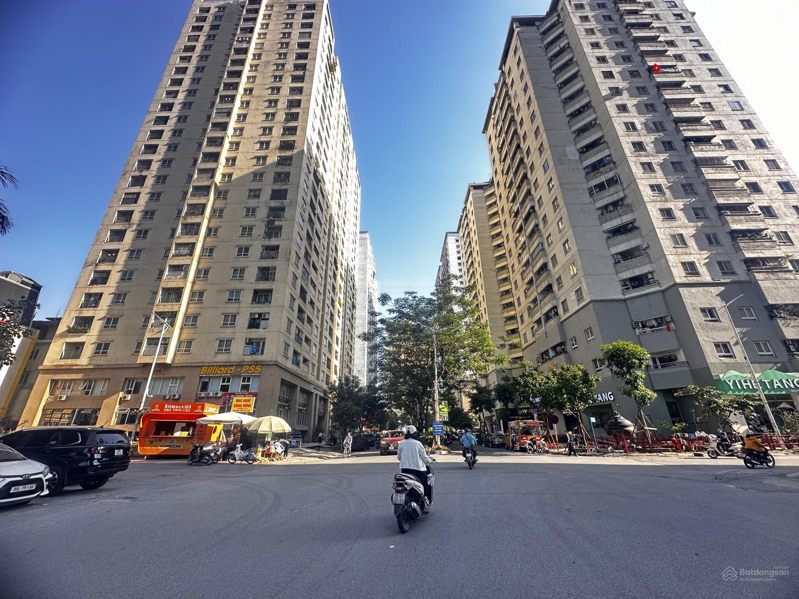 CẦN BÁN GẤP LÔ GÓC VĂN KHÊ - 110M2 - 5T, MT: 25M, SIÊU KINH DOANH - CẠNH TRƯỜNG HỌC - CHUNG CƯ