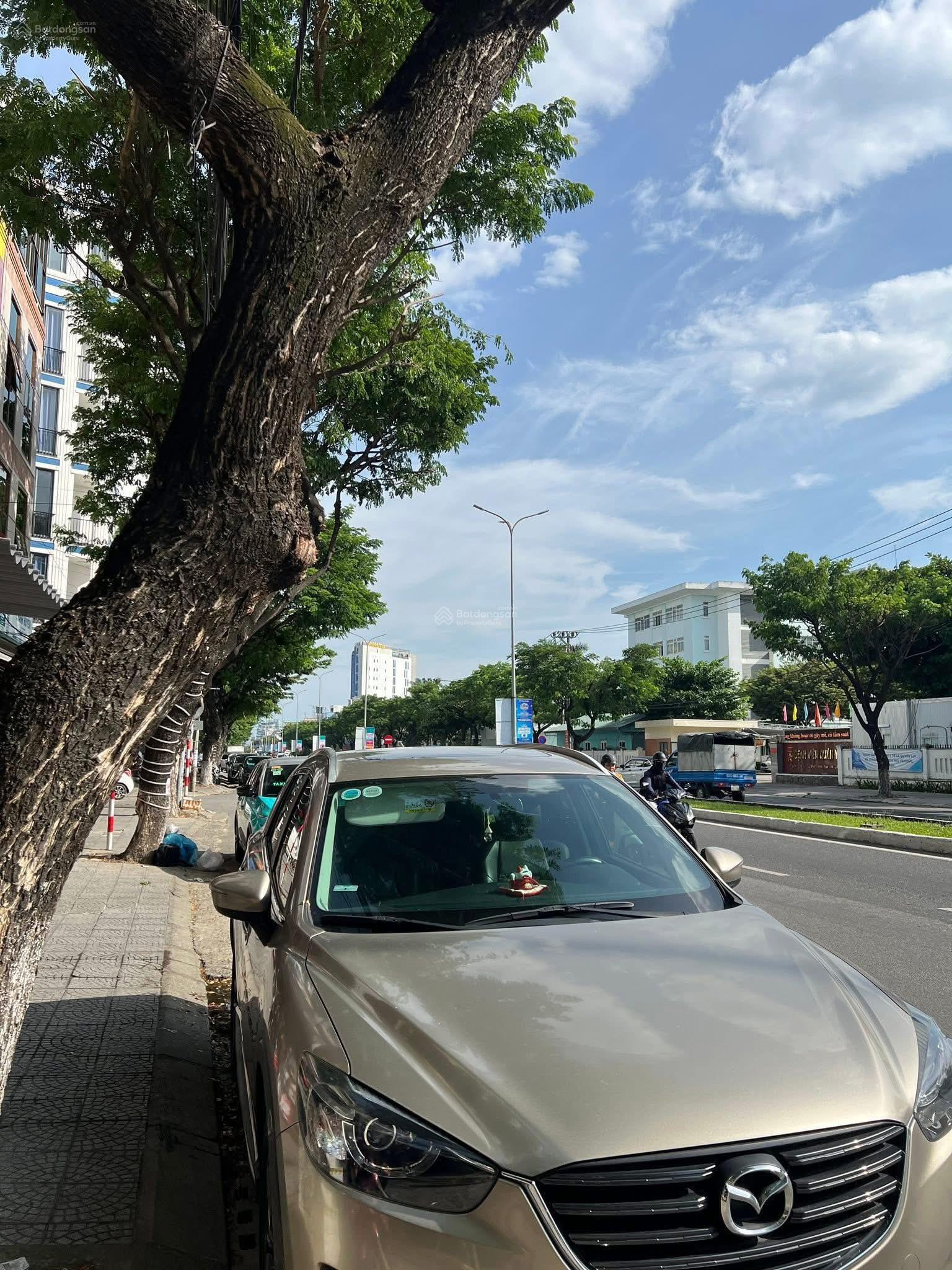 Bán 3 lô mặt tiền Nguyễn Hữu Thọ đang cho thuê 100tr/tháng- Gọi Đàm Tiến