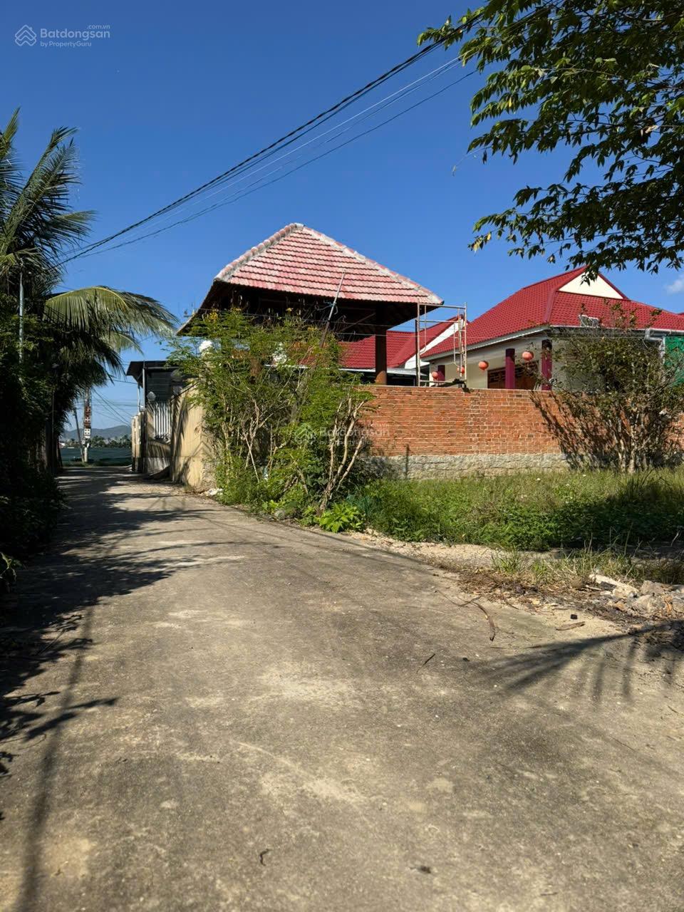 -Cần bán lô đất tại thôn 3 xã Diên Phú Diên Khánh- Dt : 125m ngang 5m giá 1t099 bao sổ