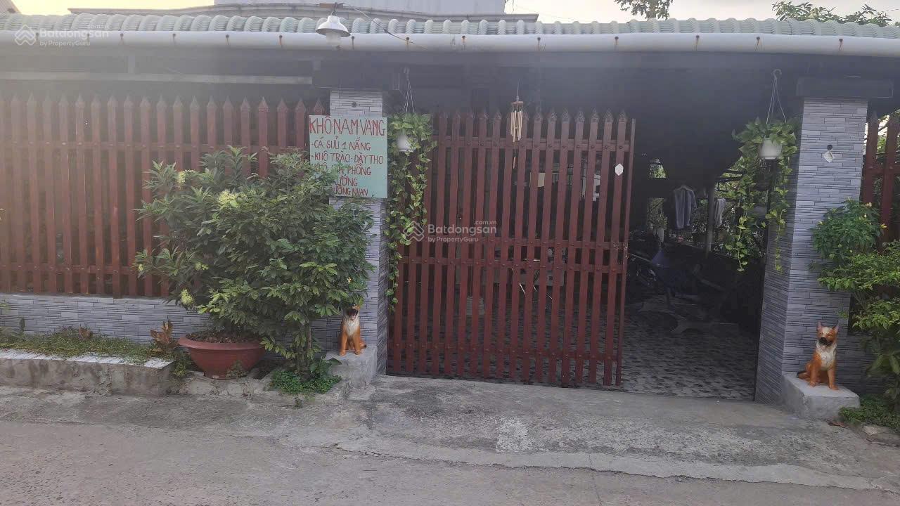 Nhà mặt tiền đường bê tông. Phường Gò Dầu. 1,7 tỷ TL Nhà mặt tiền đường bê tông. Phường Gò Dầu. 1,7 tỷ TL