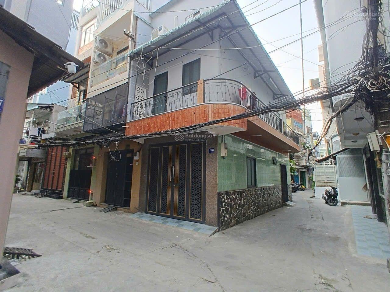 Bán nhà hẻm xe hơi vĩnh viễn quận 10 , 4 phòng ngủ , giá chỉ 7 tỷ 200 triệu