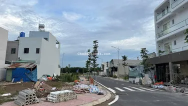 HÀNG NGỘP NGAY ĐƯỜNG NGUYỄN HỮU TRÍ, TÂN TÚC, BÌNH CHÁNH ,LÔ 80M2, GIÁ NGỘP CHỦ THU VỀ 2 TỶ 6, SHR