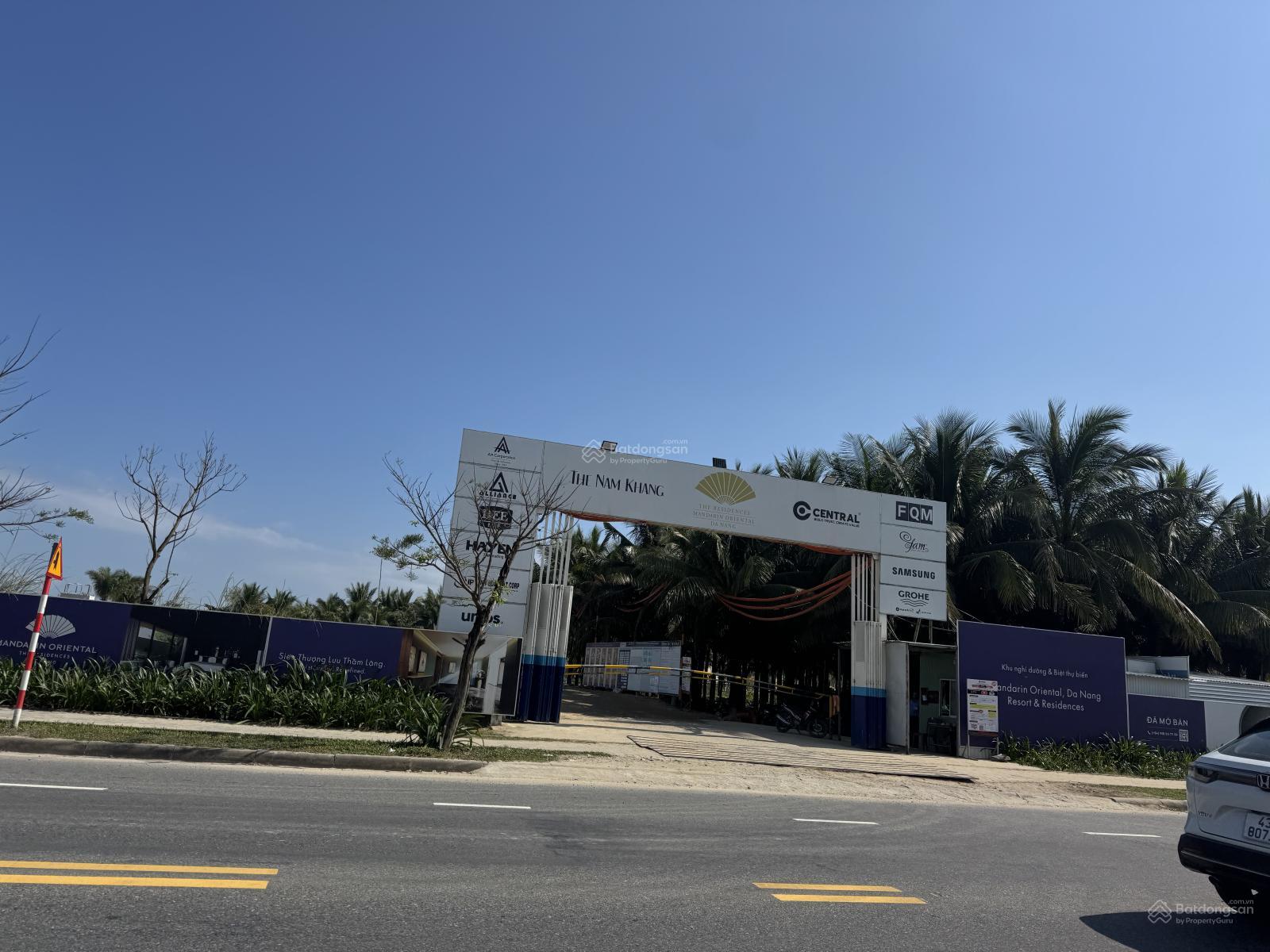 BÁN GẤP 3 LÔ LIỀN KỀ ĐƯỜNG TRƯỜNG SA ĐỐI DIỆN BÃI TẮM ĐÔNG HẢI