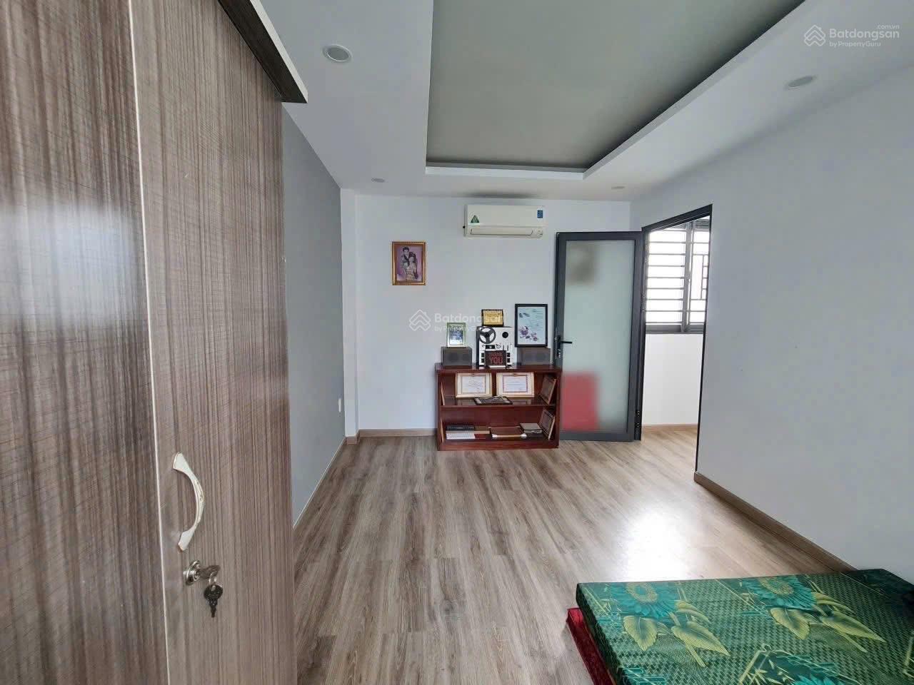 Nhà ĐẸP đón TẾT - Ngang 6.5M hiếm có - trong KDC trường Trấn Biên, 2 sẹc Đồng Khởi, biên hoà