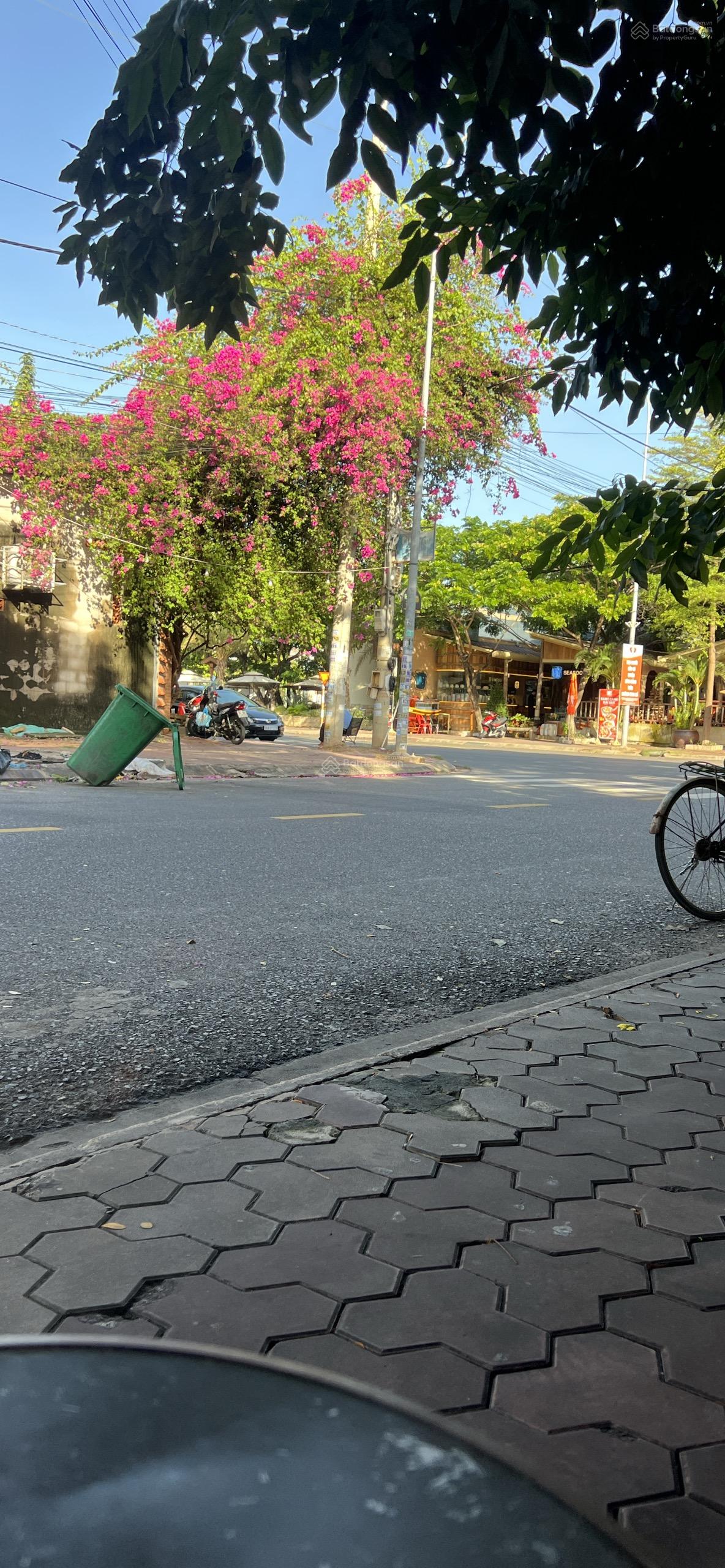 Cần Lô Đất Ở - Góc 3 mặt tiền Ocean Duns ,Khu Phố Biển Phan Thiết - Giá Tốt.