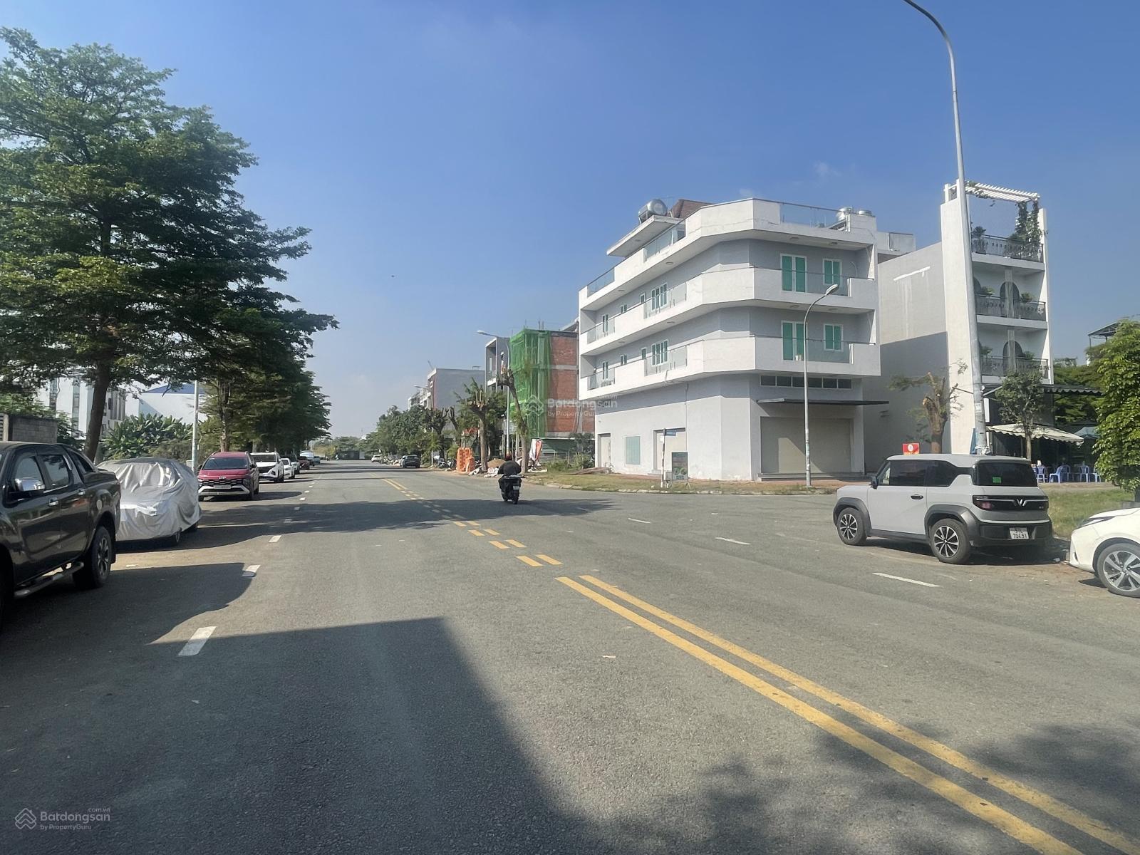 Bán lô đất Nam Long 6x21,5m2 đường 25m, vị trí đẹp giá tốt nhất