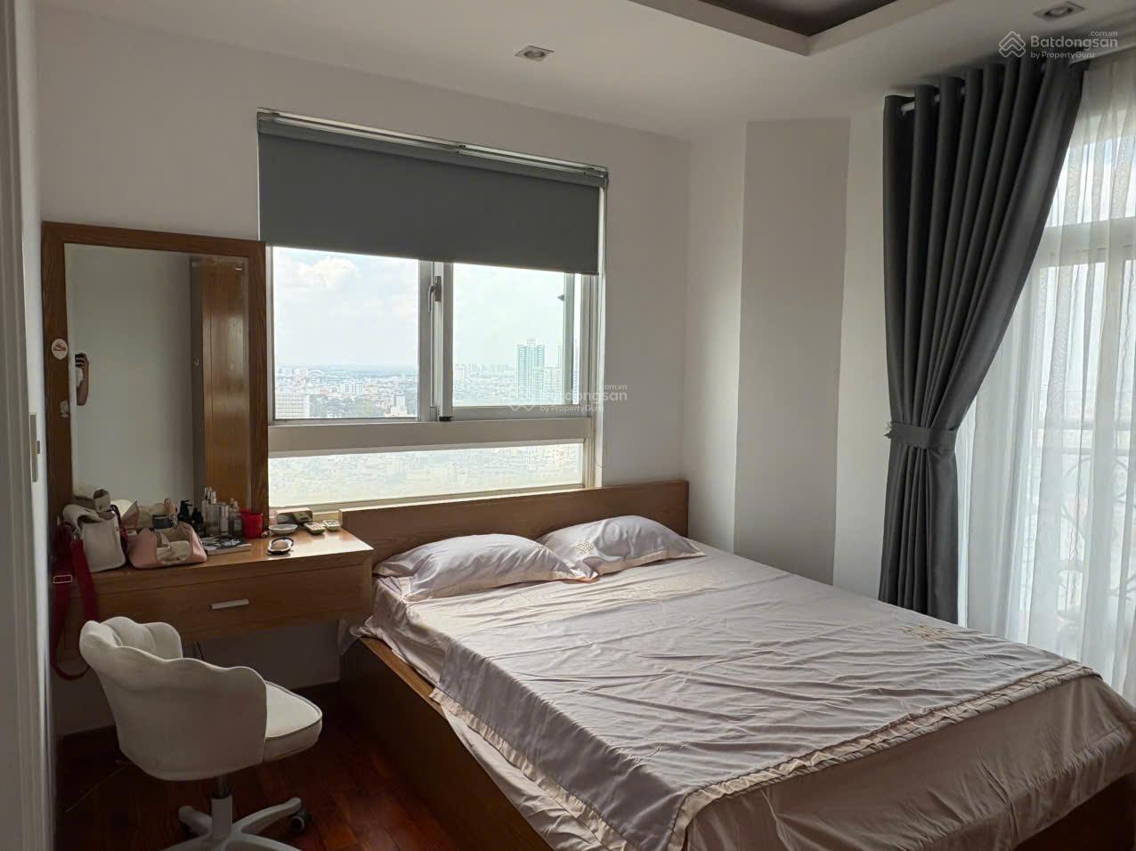 Cho thuê CC 3PN full nội thất, giá tốt 17 triệu, 87m2 tại The Flemington, Q11