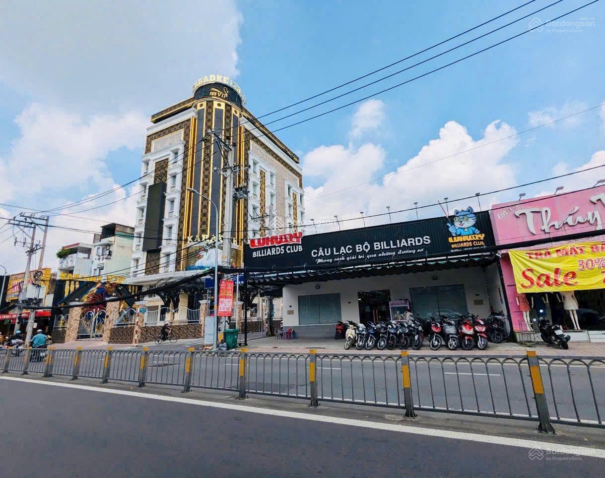 Tòa CHDV Hoàn Chỉnh Mặt Tiền Tân Sơn Gò Vấp ( 9,1x31m Nở Hậu) Hầm 8 Tầng- HĐT: 250 triệu Giá 72 tỷ Tòa CHDV Hoàn Chỉnh Mặt Tiền Tân Sơn Gò Vấp ( 9,1x31m Nở Hậu) Hầm 8 Tầng- HĐT: 250 triệu Giá 72 tỷ