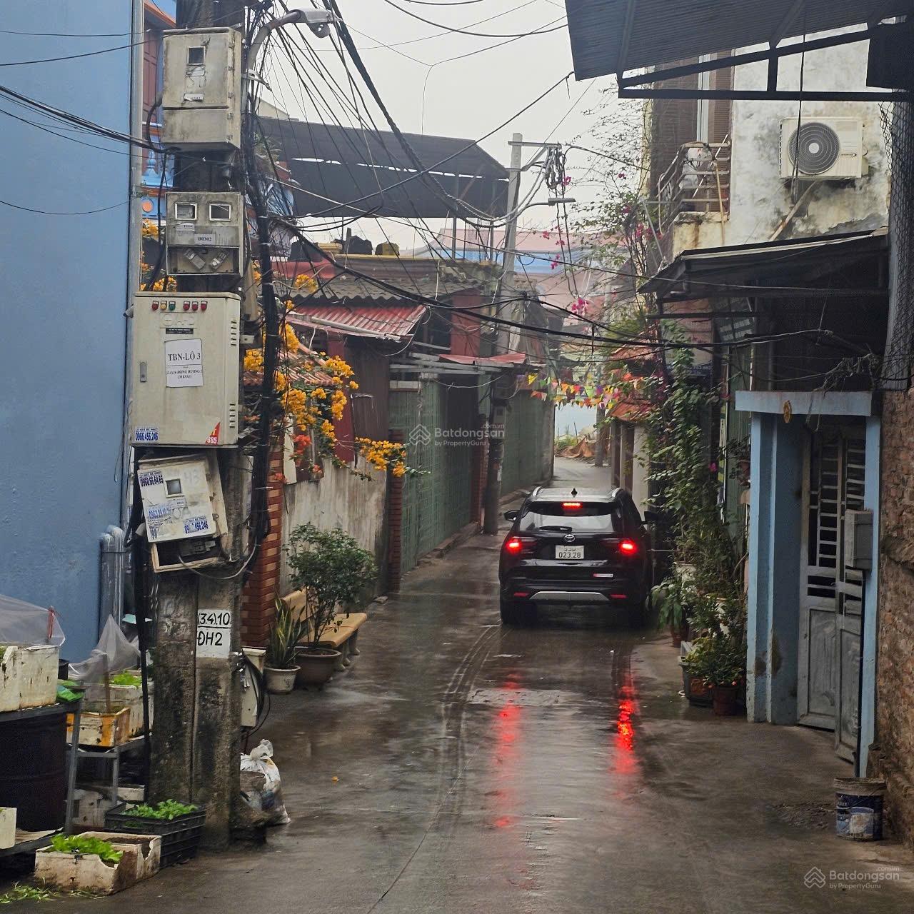 ĐƯỜNG Ô TÔ 2 TRÁNH NHAU
TẠI Đồng Hương .Phù Khê
Giá chỉ 1,9x tỷ Diện tích 47 m vuông..Nở h