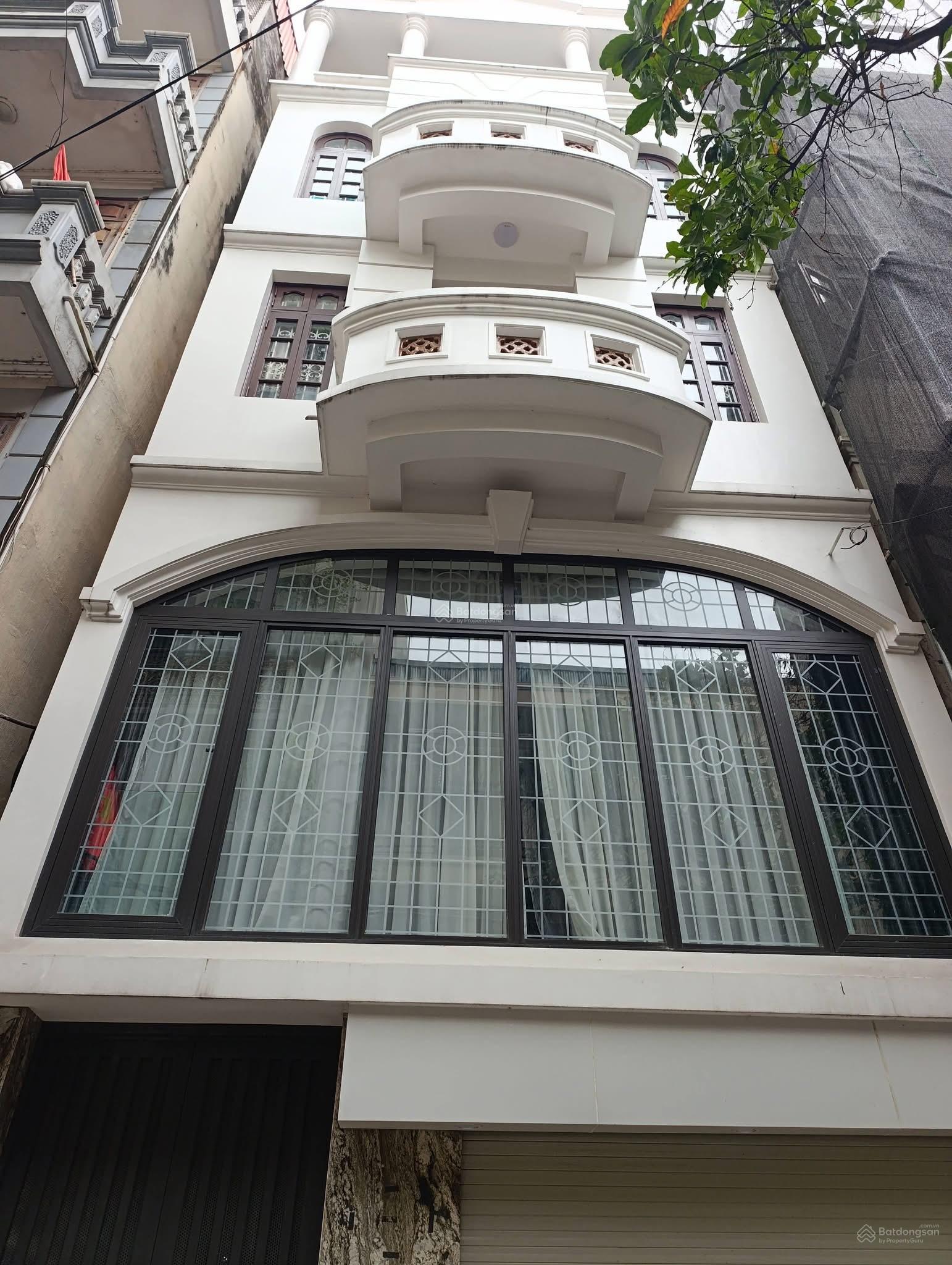 BÁN SIÊU PHẨM LẠC LONG QUÂN CẦU GIẤY 51m2 x Mt5,1 x5Tang (15,2ty) PHÂN LÔ -GARA Ô TÔ- TRƯỚC NHÀ Ô T