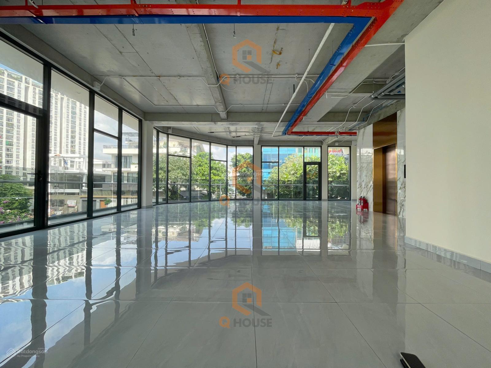 Cho thuê tòa nhà mặt tiền Lương Định Của 14m*19m, 5 tầng suốt, giá 190 triệu/tháng