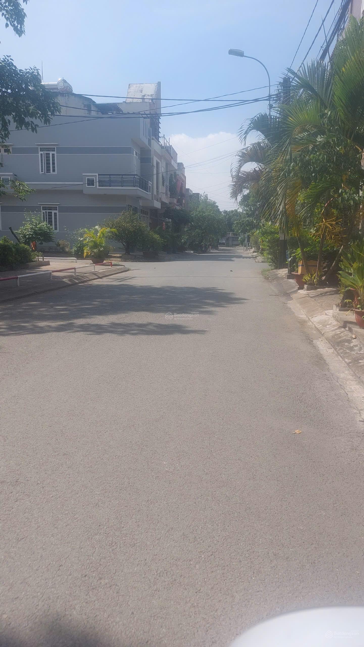 CG ĐẤT TRƯỜNG THỌ _ HXH 6M THÔNG _ 1 CĂN RA MẶT TIỀN _ DT: 80M2 FULL THỔ.