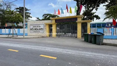 2 Lô Liền Kề Gần Trường Tiểu Học Số 1 Hòa Sơn.Hòa Vang-Đà Nẵng..Diện tích 125m/ 1 Lô..