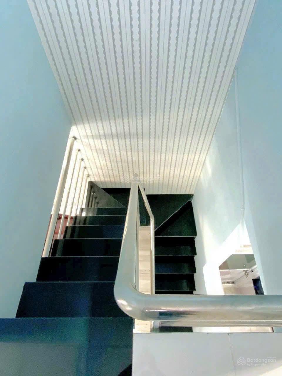 Bán nhà lẻ,Vi Bằng,hẻm Dương Cát Lợi,Nhà Bè,DT.3x6.XD.1Trệt 1Lầu,TK 2PN 1WC,Giá 979 tr.LH Huy