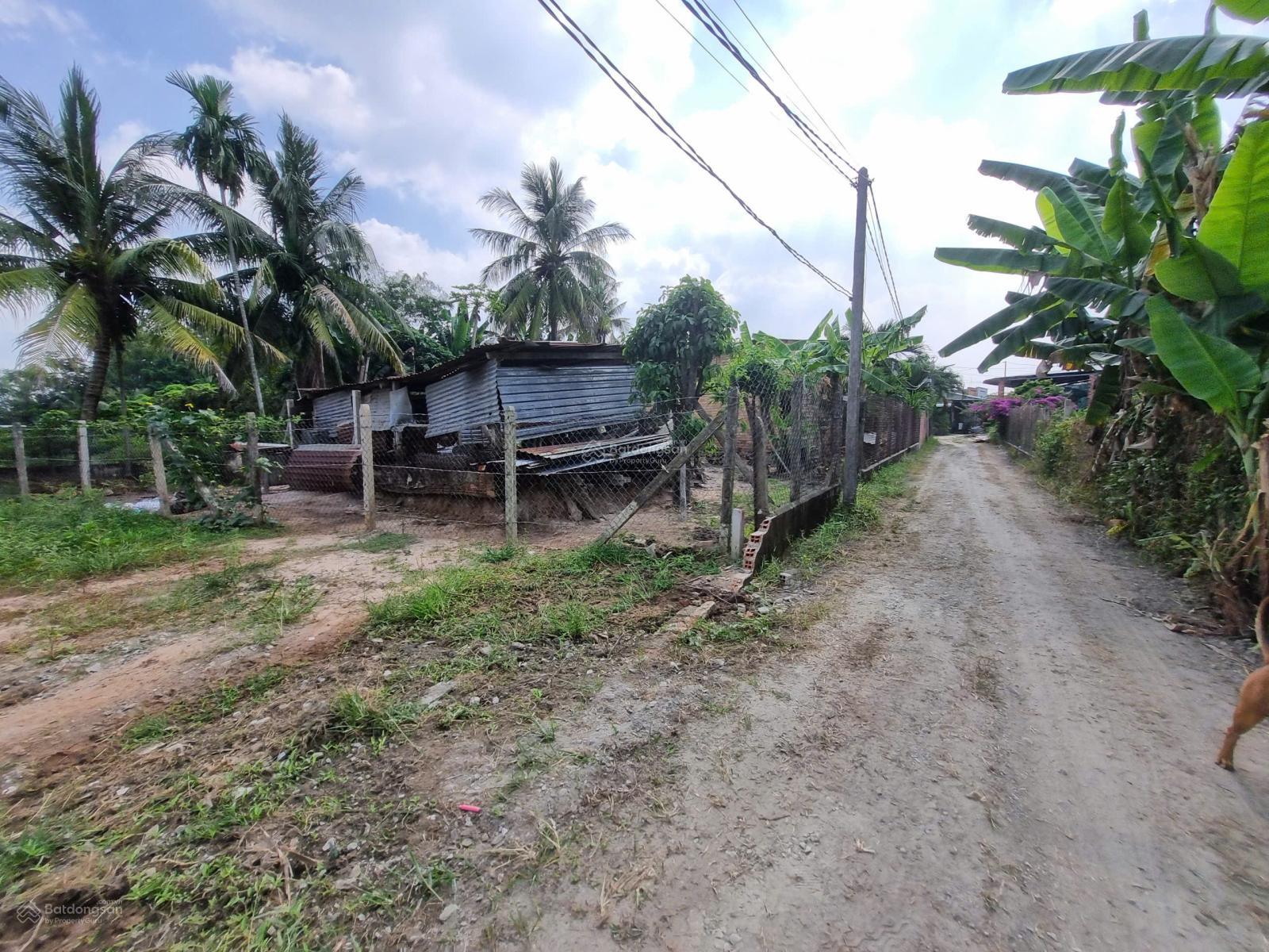 Đất full thổ cư. Ngay ủy ban phường. Gần KCN Phước Đông. 490tr