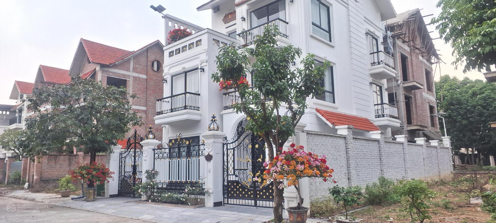 10TỶ HƠN BT SONG LẬP 196 M;20TỶ BT ĐƠN LẬP 350M MĂT SÔNG, 4XTR/M2 BT 363M CĂN GÓC, QUANG MINH,ML,HN 10TỶ HƠN BT SONG LẬP 196 M;20TỶ BT ĐƠN LẬP 350M MĂT SÔNG, 4XTR/M2 BT 363M CĂN GÓC, QUANG MINH,ML,HN