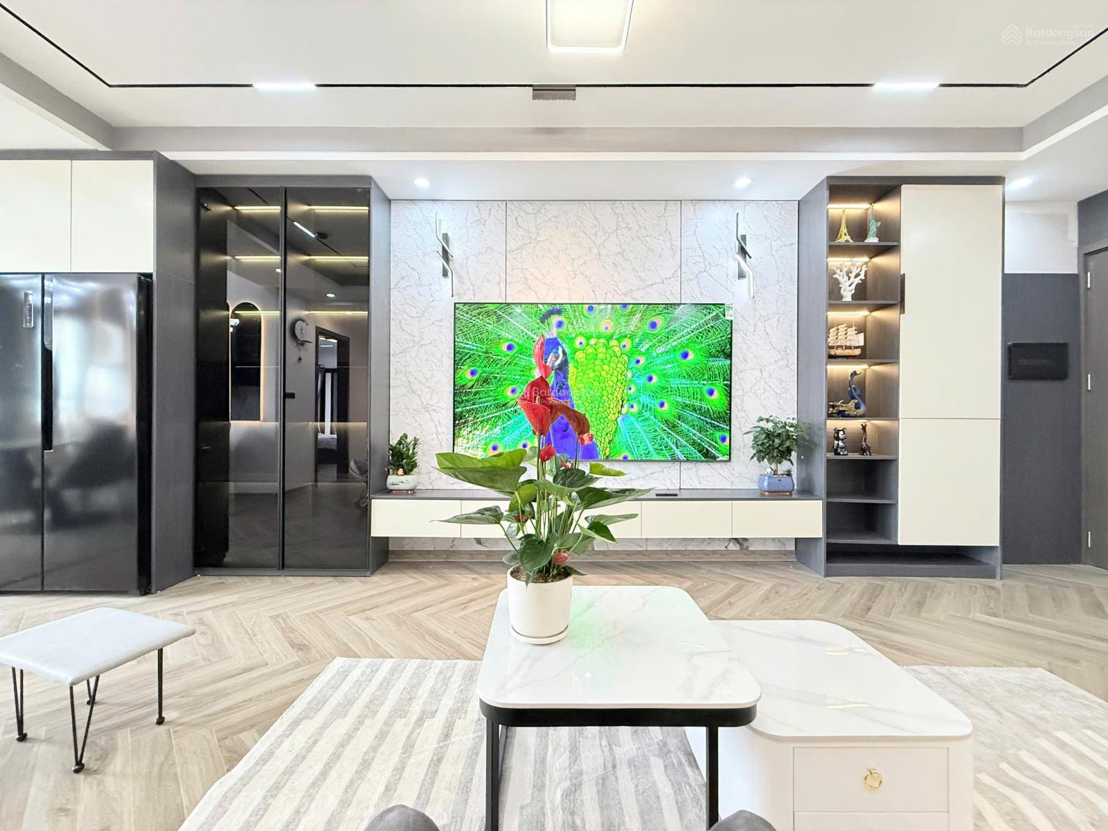 Chính chủ bán CH 70m2, 2N2VS, full nội thất - Giá 5,2 tỷ tại C14 Bùi Xương Trạch - LH 0866 839 ***