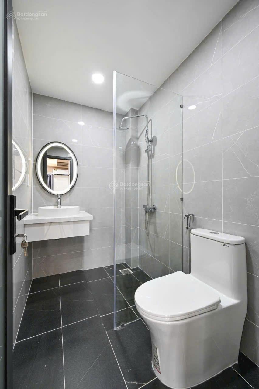 Bán nhà hẻm sang trọng Nguyễn Đình Chiểu Q3- 4.2x13m 5 tầng 6 phòng giá 12.5 tỷ