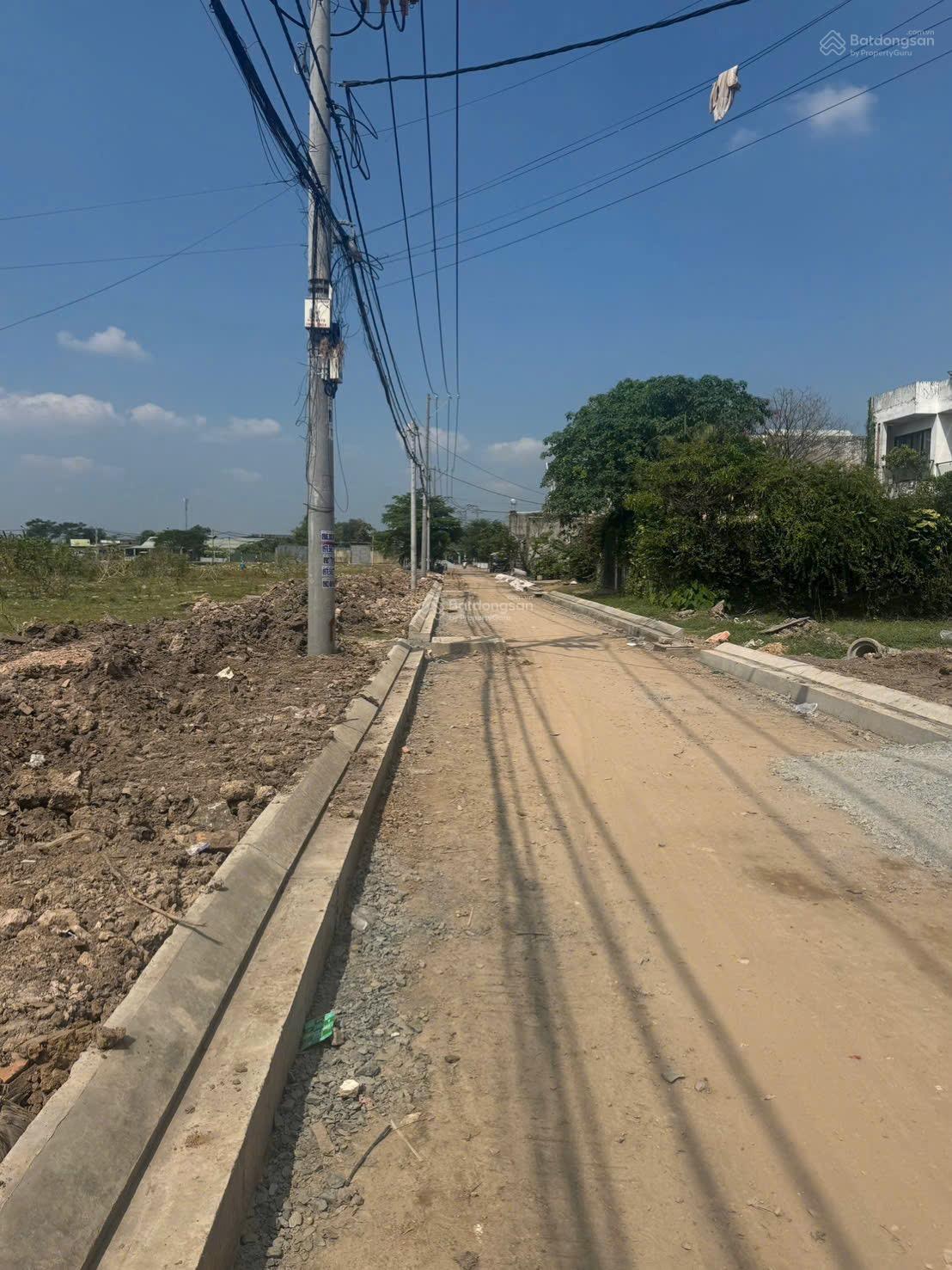 BÁN ĐẤT ĐƯỜNG PHẠM VĂN SÁNG 5x22m GIÁ 3ty7 XÃ BÀ ĐIỂM HM BÁN ĐẤT ĐƯỜNG PHẠM VĂN SÁNG 5x22m GIÁ 3ty7 XÃ BÀ ĐIỂM HM