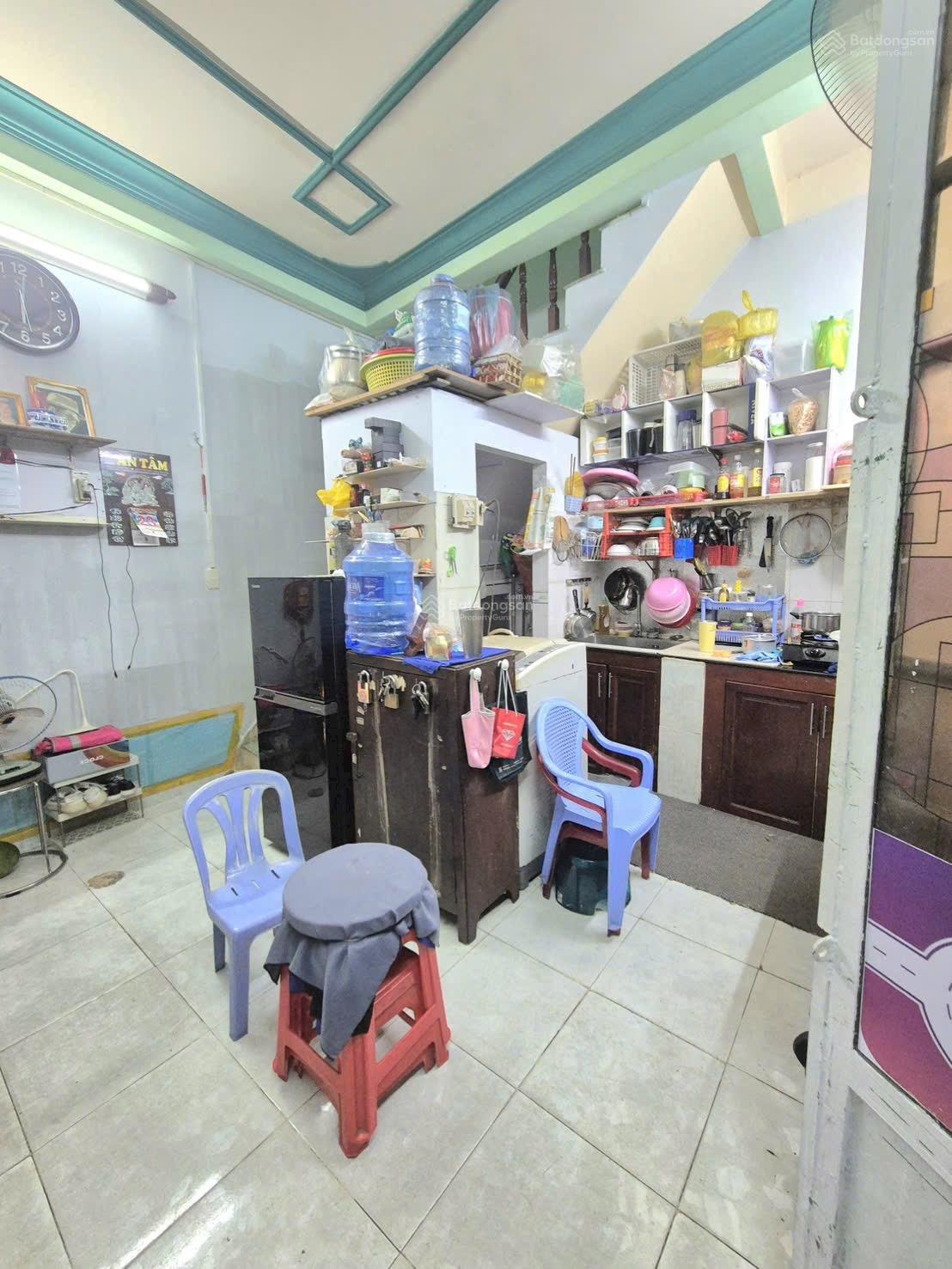 Bán nhà 20m2 1 trệ 2 lầu 2PN 3WC gần chợ Tân Bình Bán nhà 20m2 1 trệ 2 lầu 2PN 3WC gần chợ Tân Bình