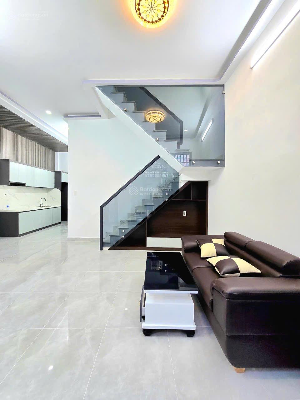 Bán nhà SH Riêng,Hỗ trợ Bank,Hẻm Huỳnh Tấn Phát,Nhà Bè,DT 6x9,XD 1 trệt 1 lầu,3PN 2 WC,Giá 4 ty 379