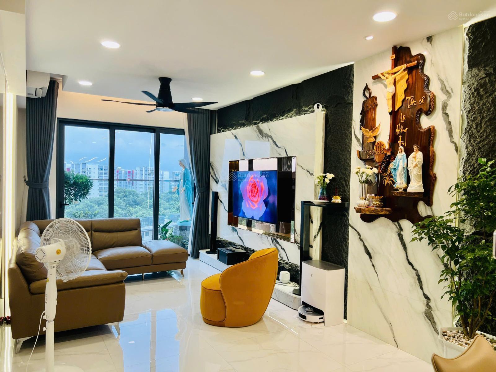 Hàng hiếm khu Diamond Brilliant 112m2 2PN-2WC 1 không gian đa năng, view hồ bơi đẹp, có hỗ trợ vay Hàng hiếm khu Diamond Brilliant 112m2 2PN-2WC 1 không gian đa năng, view hồ bơi đẹp, có hỗ trợ vay