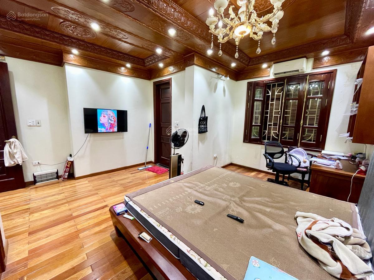 Chính chủ bán nhà mặt phố Phú Thượng - Tây Hồ - Kinh doanh - Ô tô vào nhà - Nội thất full - 85m2x4T