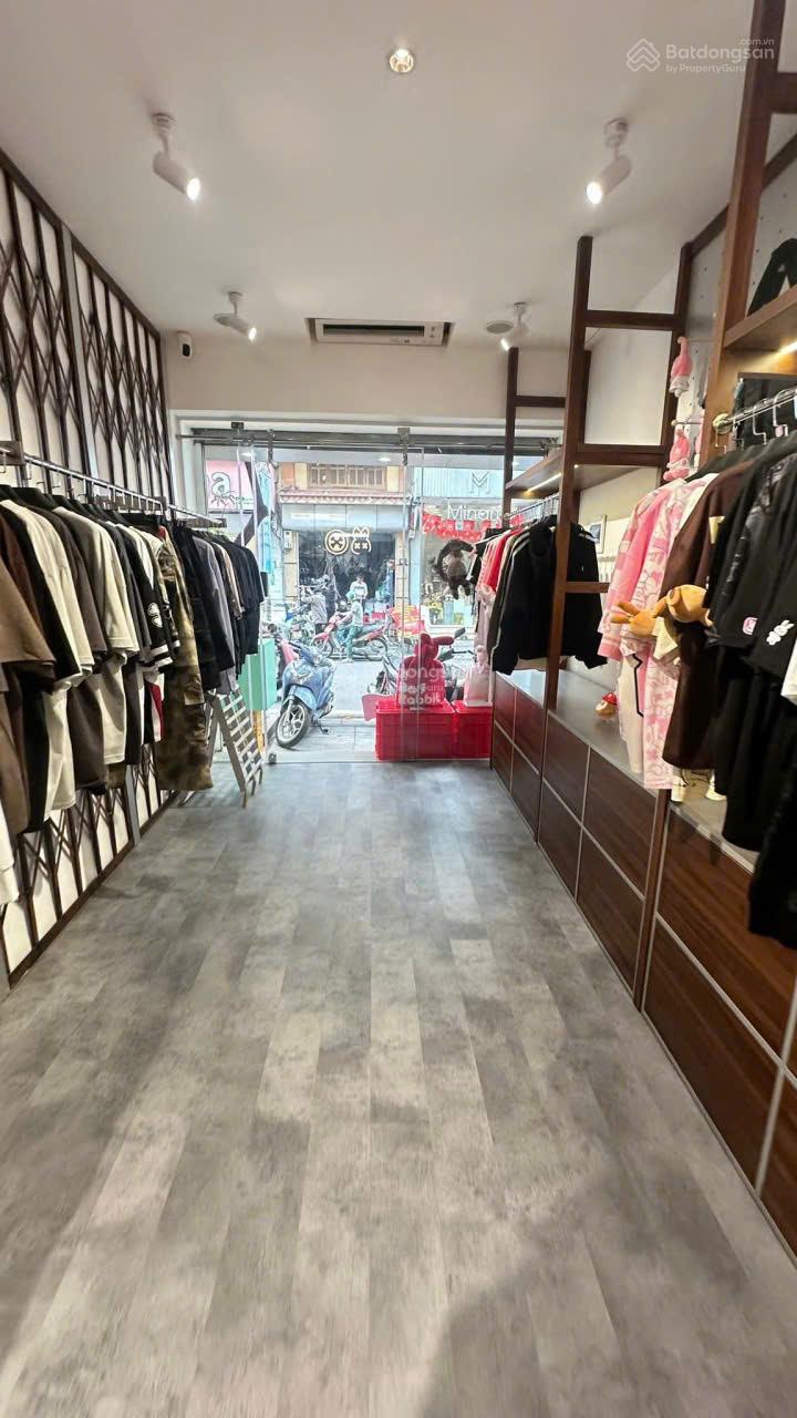 BÁN NHÀ MẶT PHỐ HÀNG NÓN 38M 33 TỶ