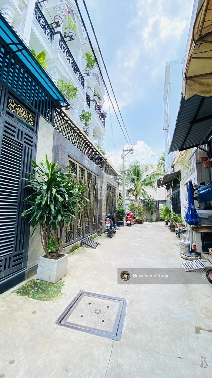 Hàng Hiếm - Đất đẹp 70M2 - Hiệp Bình Chánh - gần chợ Hiệp Bình - Hẻm xe hơi 4m