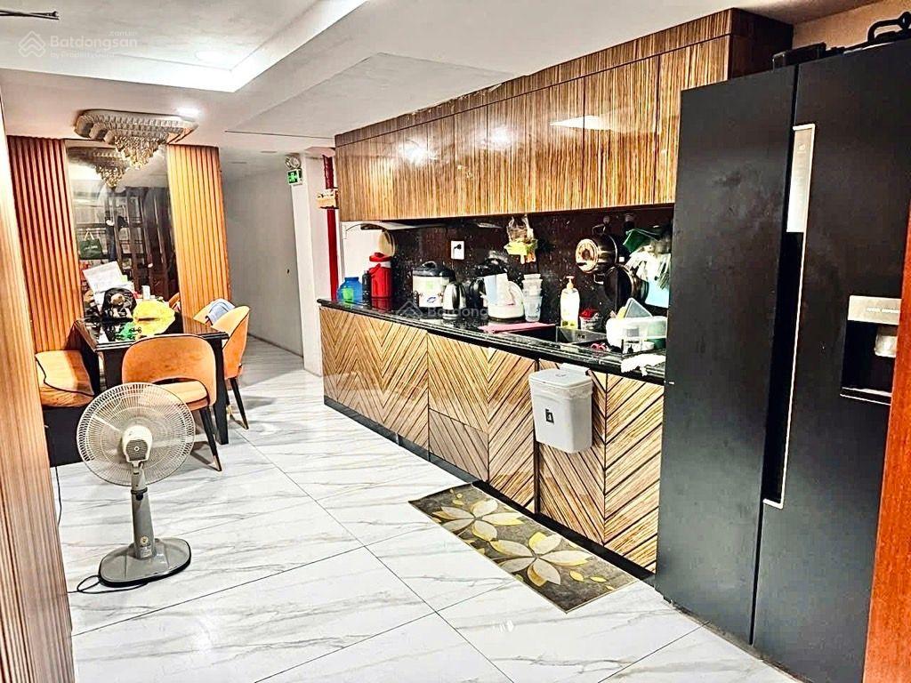 Bán Căn hộ dịch vụ 1 hầm + 6 tầng HXH 55 Thành Mỹ - 4.15 x 24 - cho thuê 100tr/tháng.