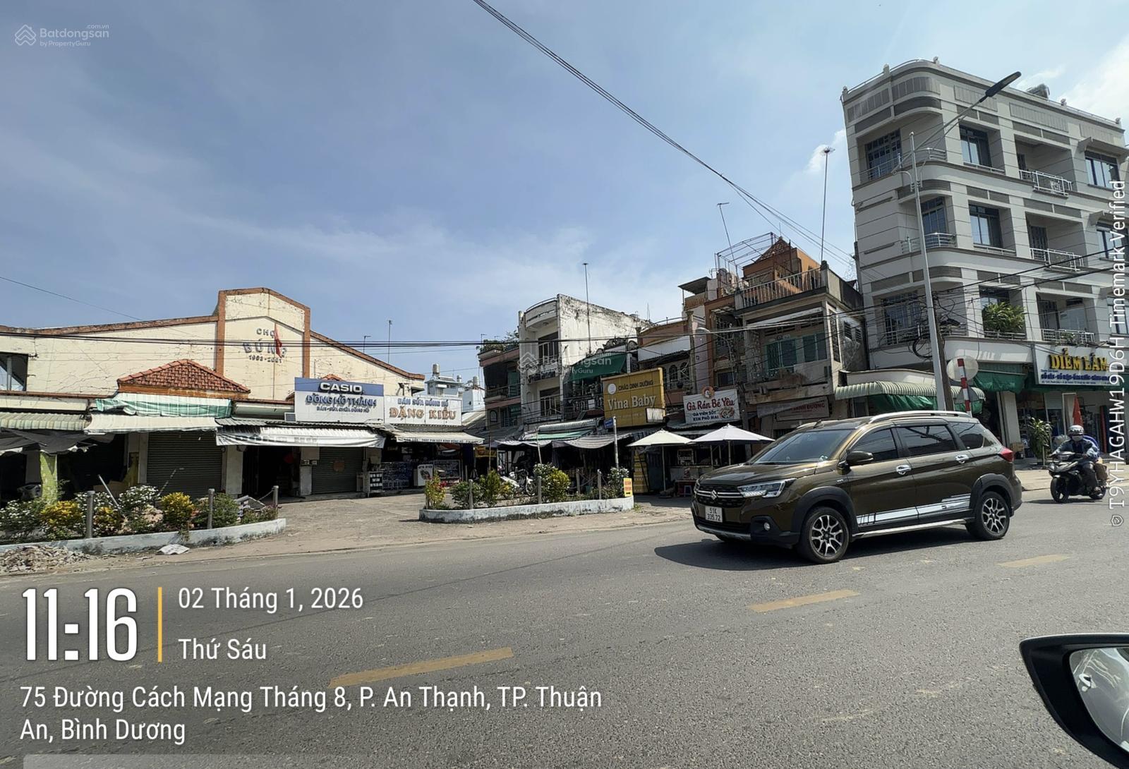 Bán mặt tiền đường Cách Mạng Tháng 8 - Gần trường Trịnh Hoài Đức - DT : 9.7 x 52