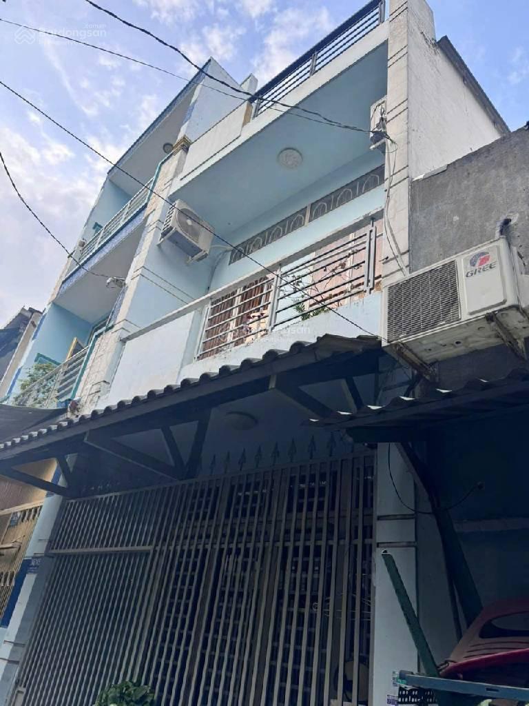 NHỈNH 3 TỶ  NHÀ 2 TẦNG  NGAY CHỢ LÊ VĂN QUỚI