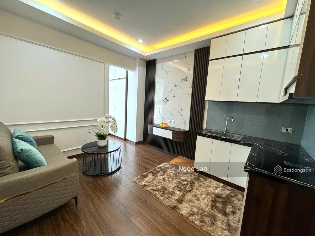 Bán nhà ccmn 65m2 tầng 6 phố víp Phạm ngọc Thạch thang máy xịn nhà đẹp 3 ngủ full có ban công