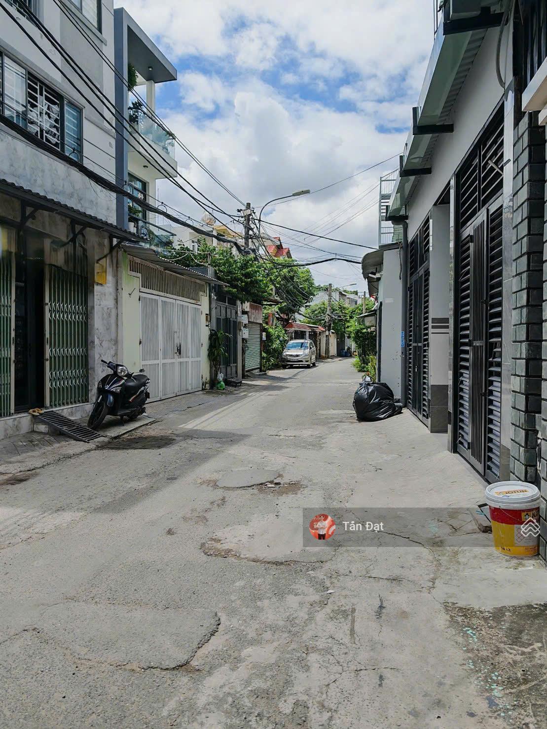 Bán đất 70m2 chưa qua đầu tư giá chỉ 65tr/m2 P. Linh Trung, Thủ Đức, gần ĐH Ngân Hàng, Hoàng Diệu 2 Bán đất 70m2 chưa qua đầu tư giá chỉ 65tr/m2 P. Linh Trung, Thủ Đức, gần ĐH Ngân Hàng, Hoàng Diệu 2