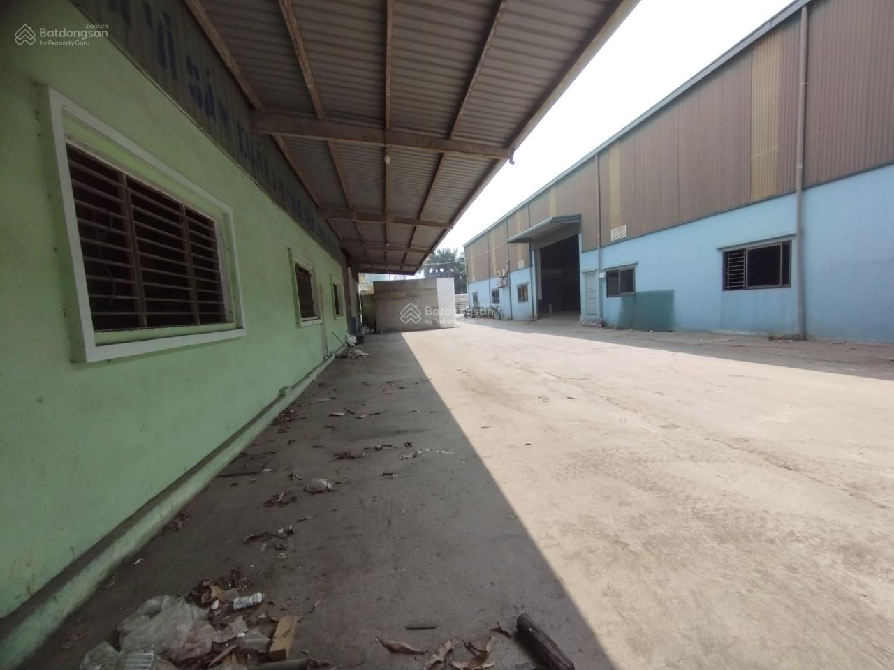 Cho thuê kho xưởng số 5 Nguyễn Văn Linh, Việt Hưng 550m2 giá chào 6 đô, cao 6,5m, công vào tận kho Cho thuê kho xưởng số 5 Nguyễn Văn Linh, Việt Hưng 550m2 giá chào 6 đô, cao 6,5m, công vào tận kho