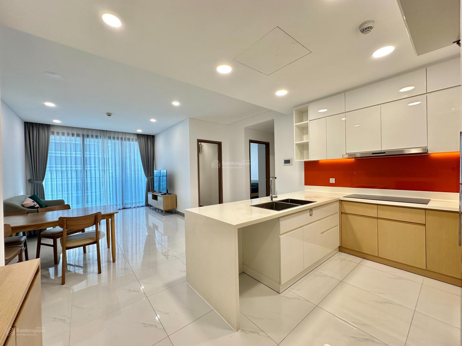 Bán Sunwah Pearl, 2PN, 105m, Tháp Golden House (GH-10), View Sông & Bitexco, Giá 17,5 tỷ. Bán Sunwah Pearl, 2PN, 105m, Tháp Golden House (GH-10), View Sông & Bitexco, Giá 17,5 tỷ.