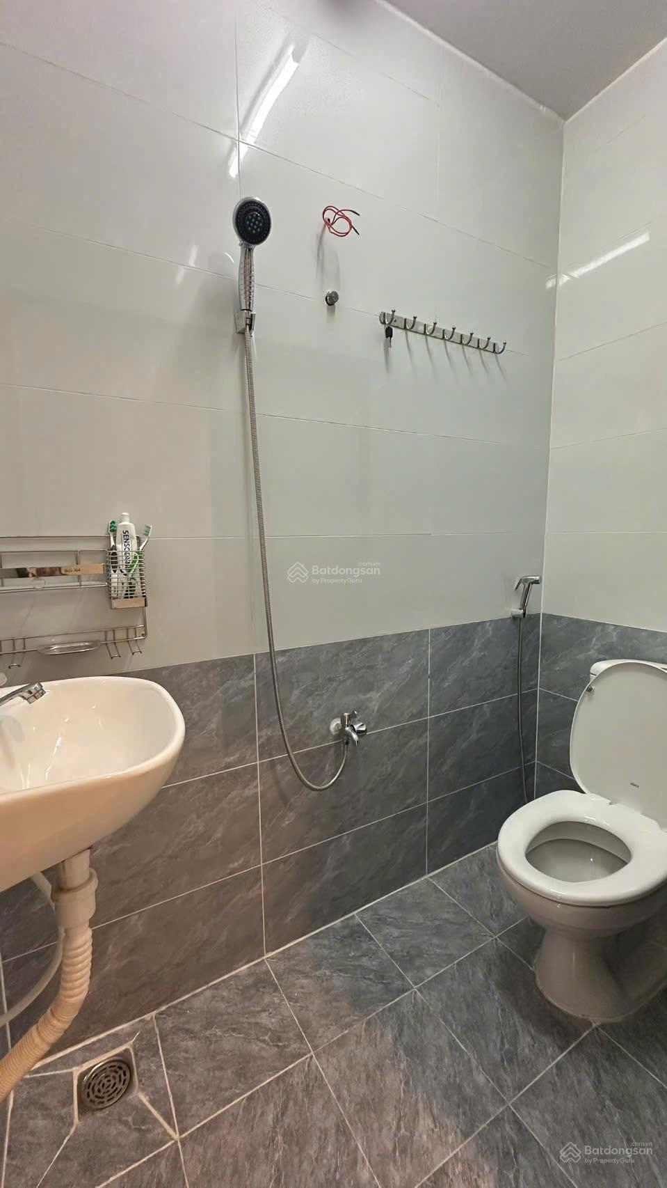 Cần bán căn hộ Chung cư Ngô Quyền, P.9, Quận 5 (cũ) DT 78.5m2.3PN 2 WC Giá 4.690tỷ.LH 0866 688 *** Cần bán căn hộ Chung cư Ngô Quyền, P.9, Quận 5 (cũ) DT 78.5m2.3PN 2 WC Giá 4.690tỷ.LH 0866 688 ***