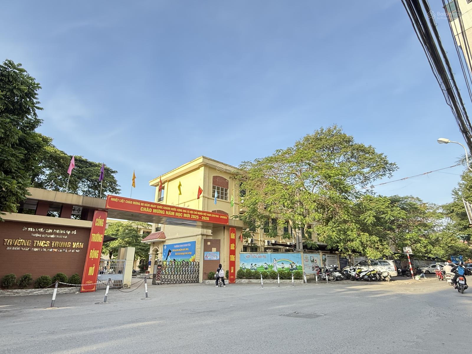 Chính chủ bán nhà Trung Văn, kinh doanh, phân lô ô tô, ở ngay, 60m2, 4 tầng dân xây, chỉ 14 tỷ Chính chủ bán nhà Trung Văn, kinh doanh, phân lô ô tô, ở ngay, 60m2, 4 tầng dân xây, chỉ 14 tỷ