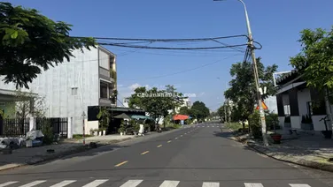 Bán lô đất góc 2 mặt tiền vị trí đẹp đường Nguyễn Thức Đường giao Nguyễn Duy Trinh