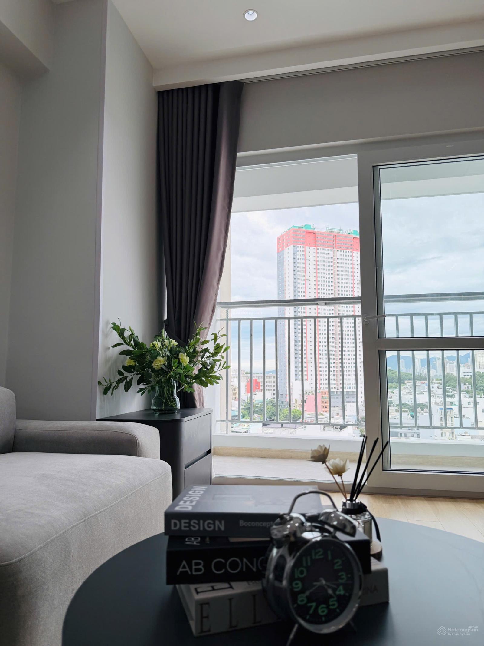 BÁN CH : 12A28 Toà OC3 View Đông Nam MTVT, ban công biển Đông Nam,Diện Tích: 65 m2-2PN