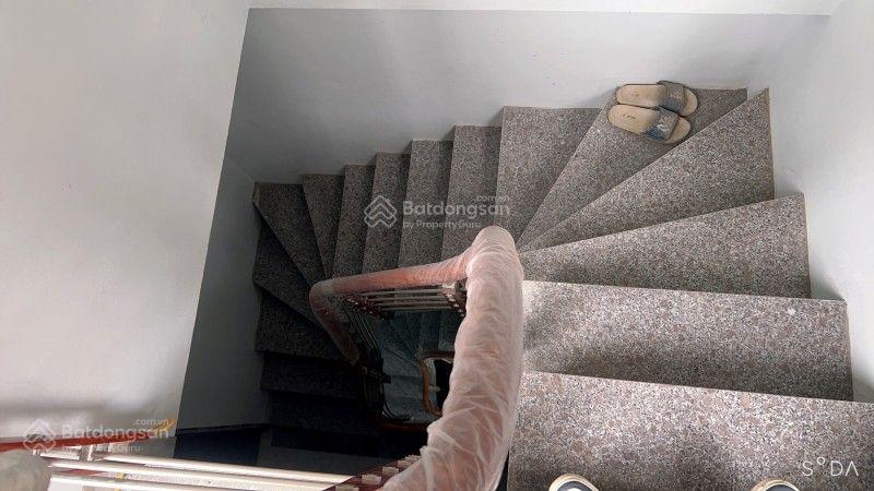 BÁN NHÀ TRẦN QUỐC VƯỢNG 40M2 XD 5T 7 NGỦ NGÕ THÔNG DUY TÂN Cầu Giấy Dịch Vọng Hậu ôtô nhỏ đỗ cửa