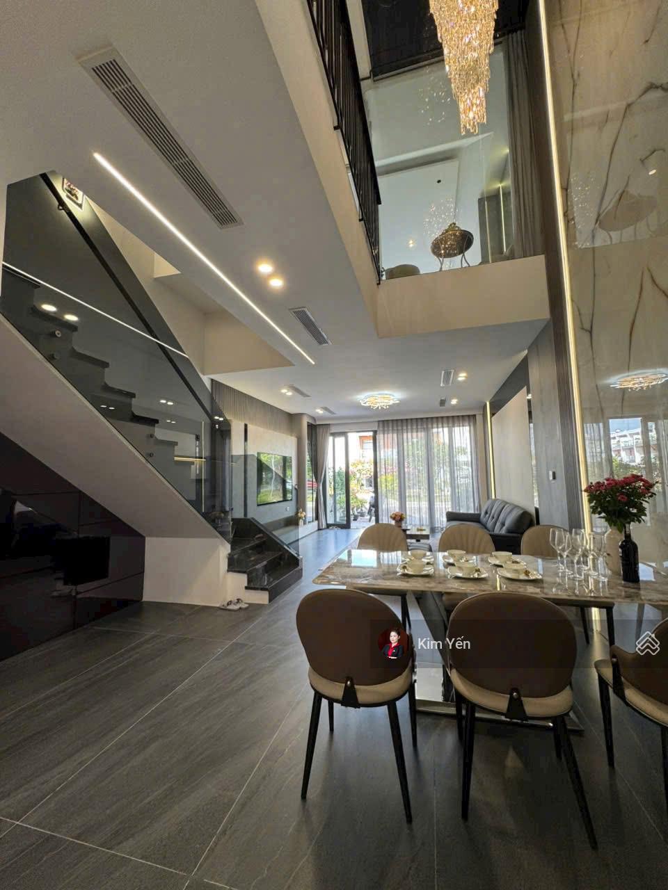 Bán nhà 3 tầng gói 8 Mỹ Gia , The Capella Nha Trang . Khu compound . Bán nhà 3 tầng gói 8 Mỹ Gia , The Capella Nha Trang . Khu compound .