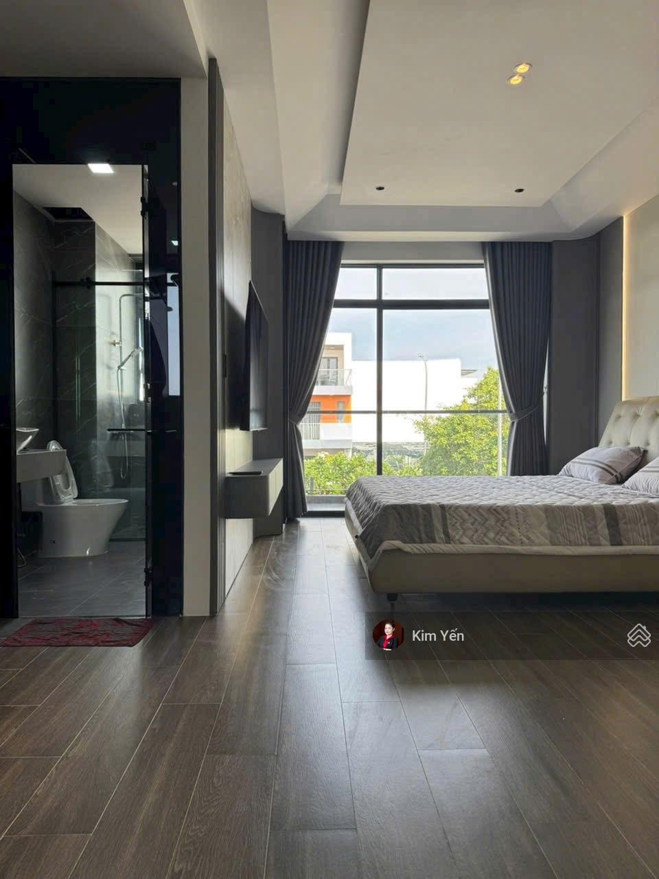 Bán nhà 3 tầng gói 8 Mỹ Gia , The Capella Nha Trang . Khu compound . Bán nhà 3 tầng gói 8 Mỹ Gia , The Capella Nha Trang . Khu compound .