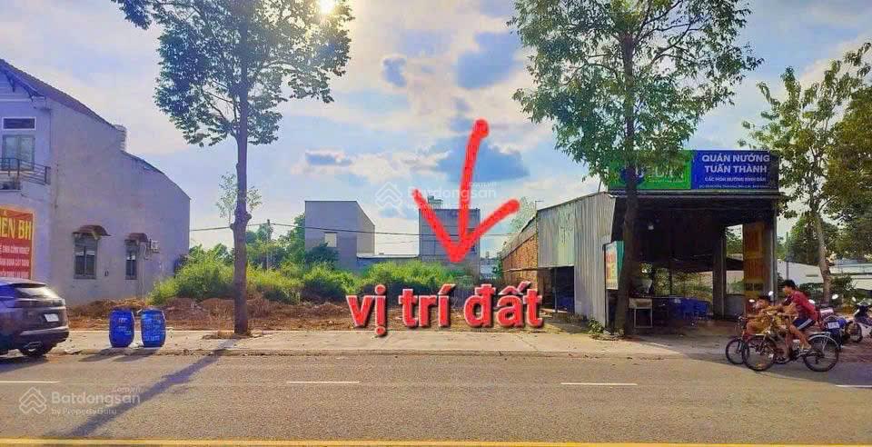 CHÍNH CHỦ BÁN GẤP LÔ 150M2 GIÁ CHỈ 450TR MẶT TIỀN ĐƯỜNG NH8, ĐƯỜNG NHỰA THÔNG KCN , SỔ SẴN