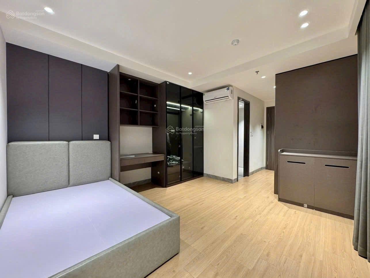 Bán căn hộ chung cư sổ đỏ chính chủ 80m2 , 2 pn , 2 vs , 11,1 tỷ Bán căn hộ chung cư sổ đỏ chính chủ 80m2 , 2 pn , 2 vs , 11,1 tỷ