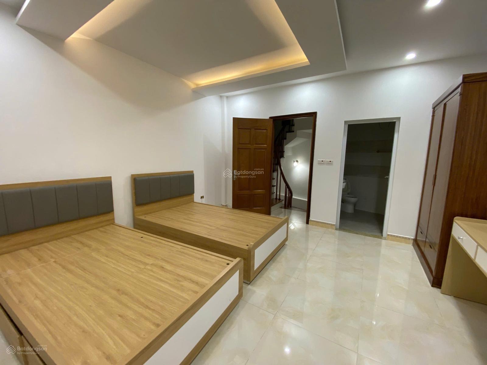 Cho Thuê Nhà Đội Cấn, Ngọc Hà, Ba Đình, 35m2x5 Tầng, 3PN, 3WC, ở ngay, 12.5tr Cho Thuê Nhà Đội Cấn, Ngọc Hà, Ba Đình, 35m2x5 Tầng, 3PN, 3WC, ở ngay, 12.5tr